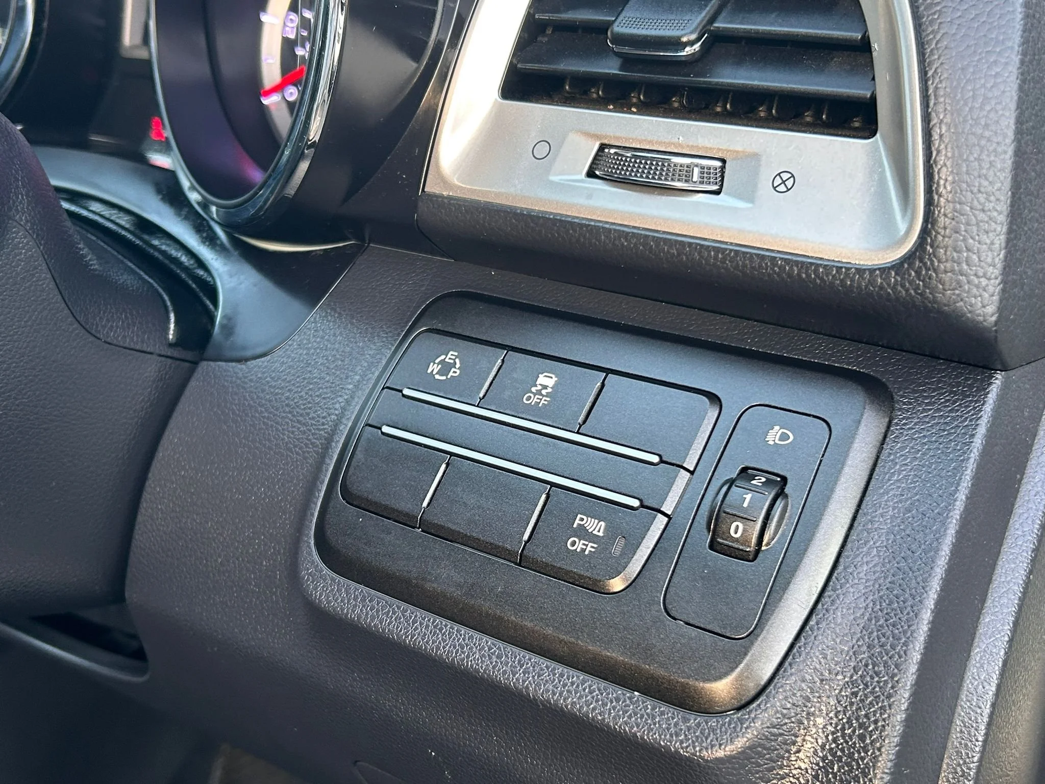 WhatsApp Image 2026-02-25 at 17.16.37 (1).jpeg