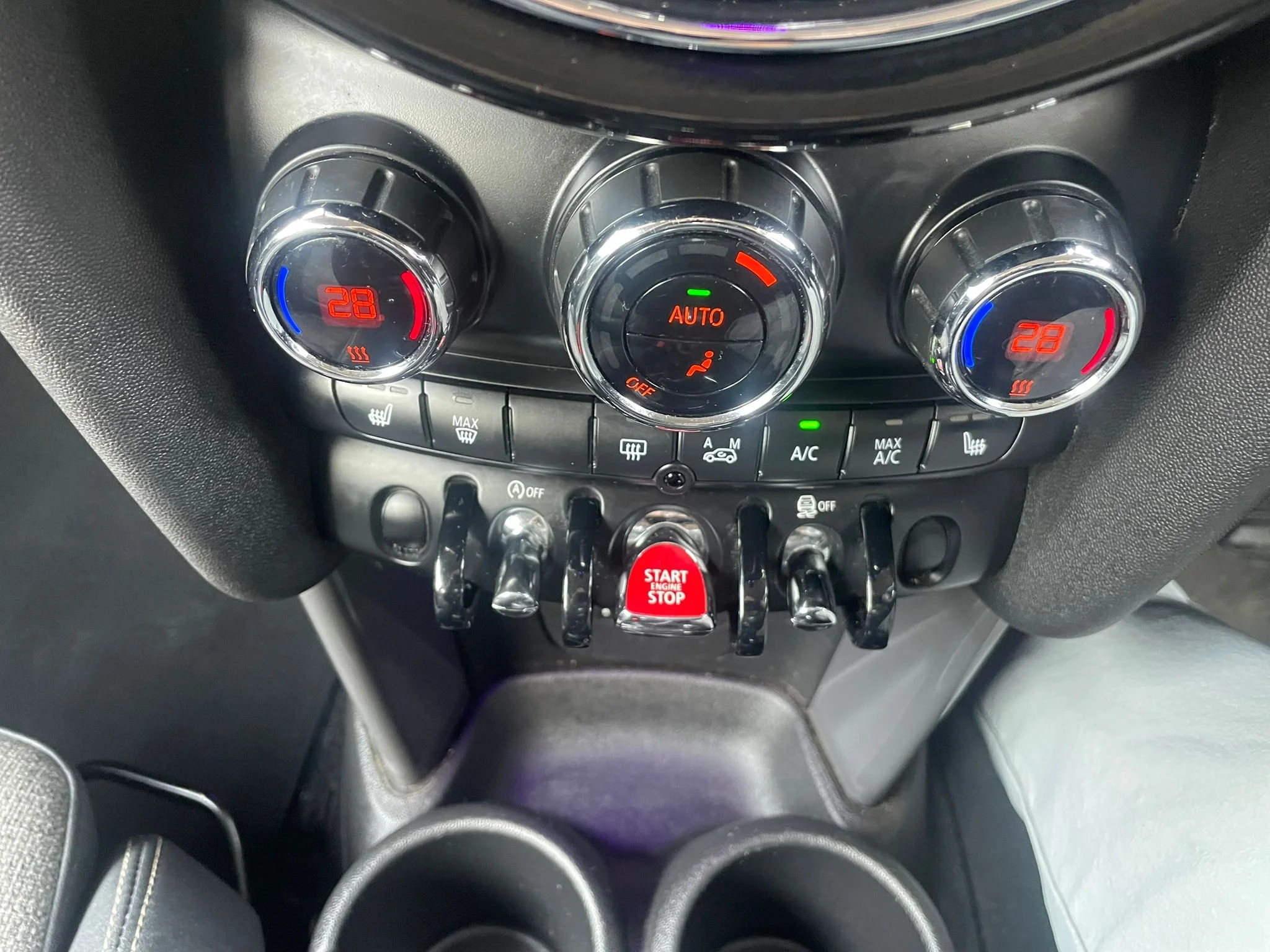 WhatsApp Image 2026-02-09 at 14.33.40 (1).jpeg