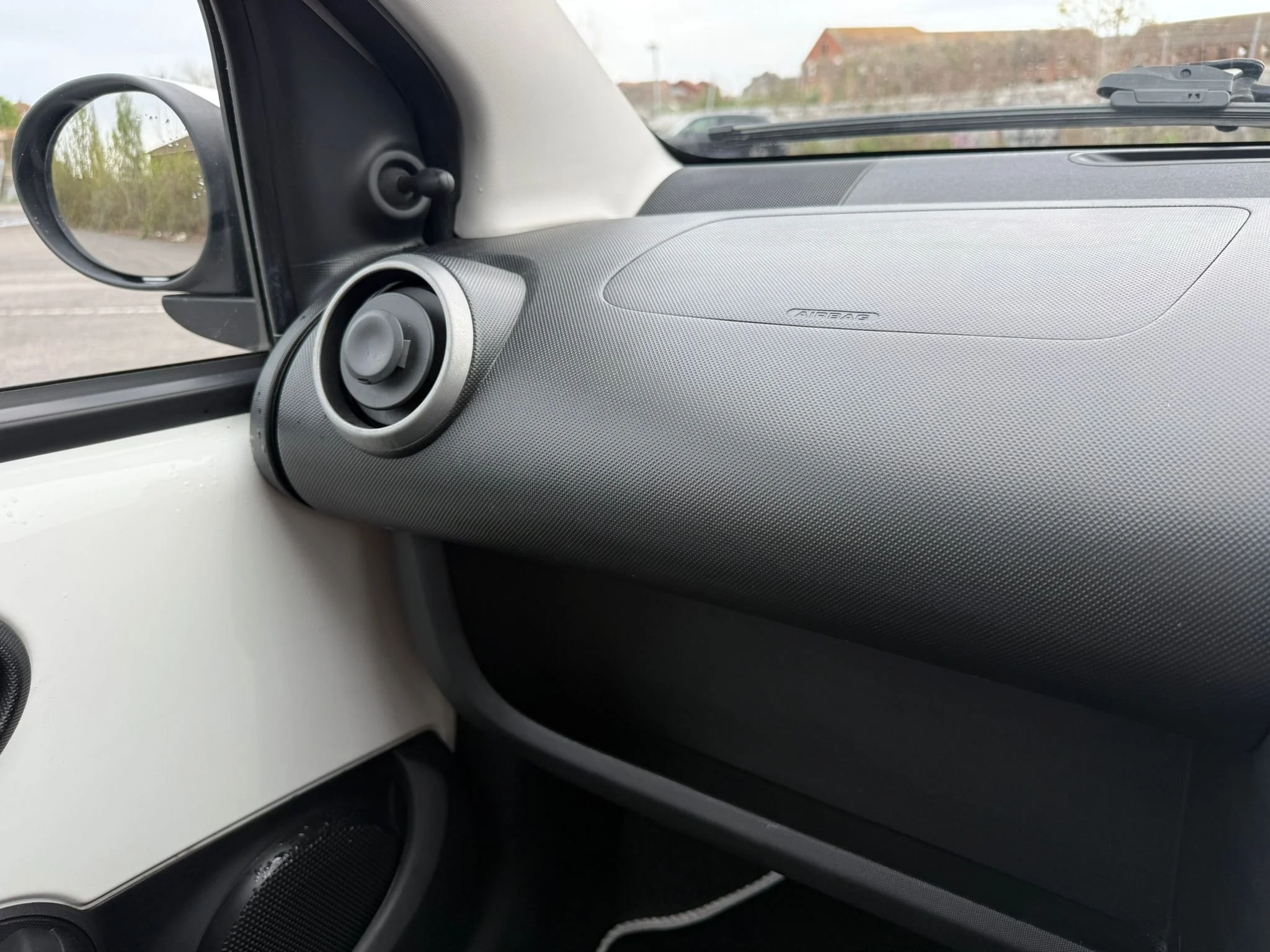 WhatsApp Image 2026-04-09 at 12.31.29 (3).jpeg