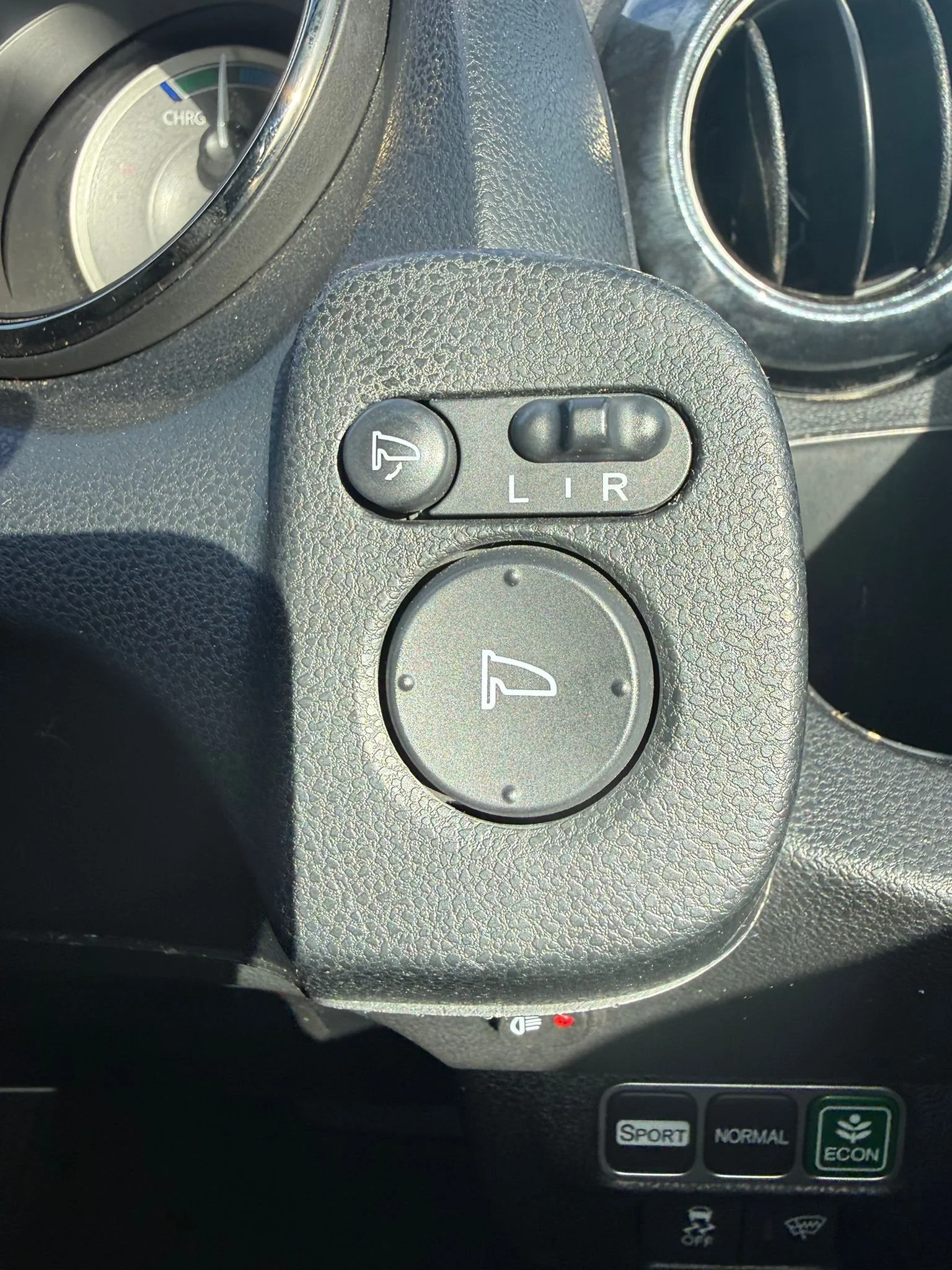 WhatsApp Image 2026-03-30 at 18.28.30.jpeg