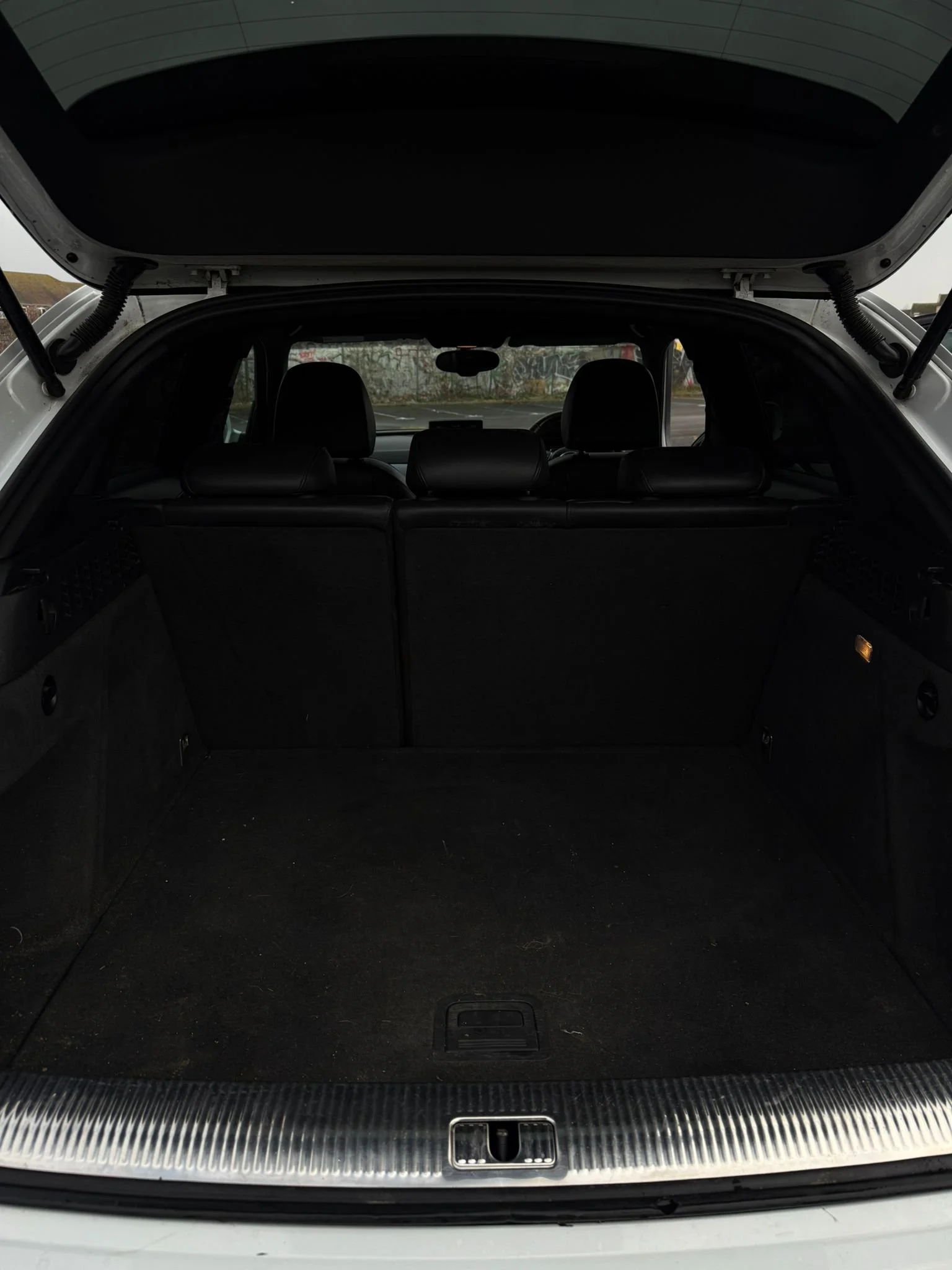 WhatsApp Image 2026-03-09 at 13.24.50 (1).jpeg