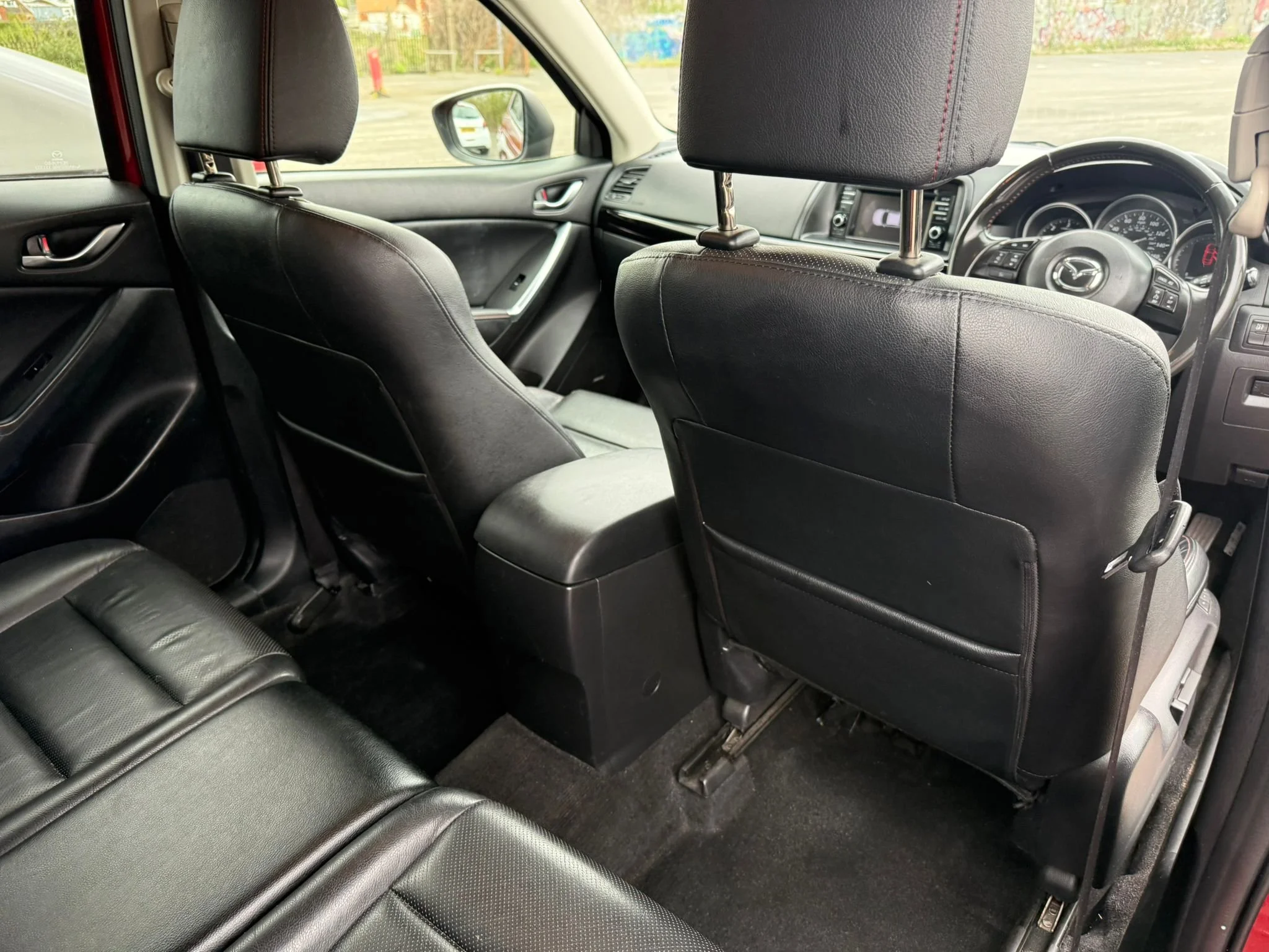 WhatsApp Image 2026-04-14 at 15.55.58 (4).jpeg