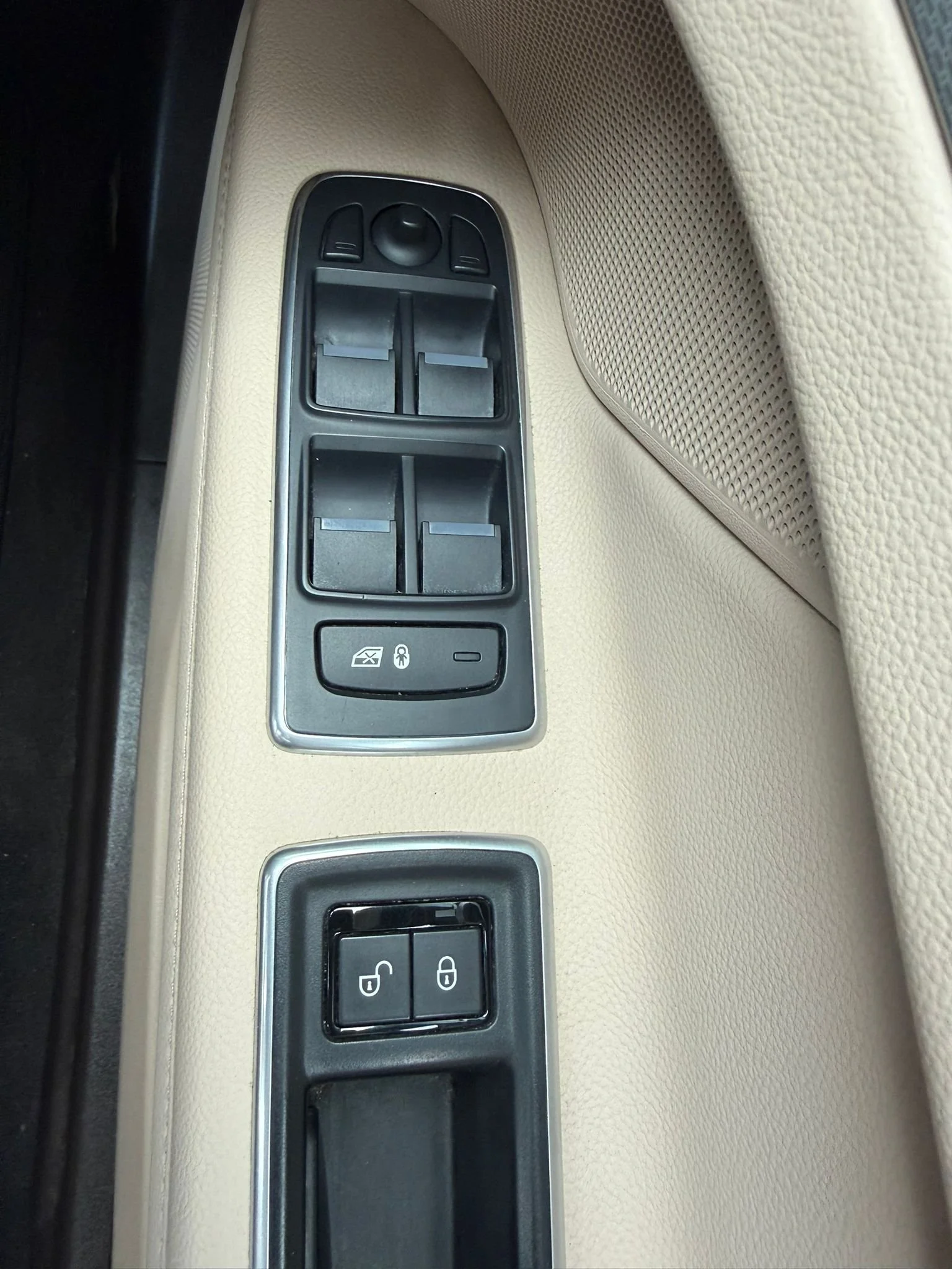 WhatsApp Image 2026-03-31 at 10.30.40 (2).jpeg