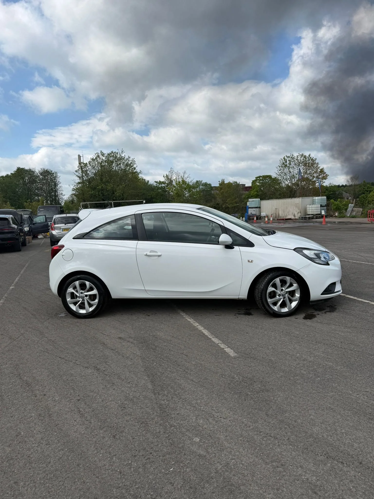 WhatsApp Image 2026-04-28 at 15.39.47 (2).jpeg