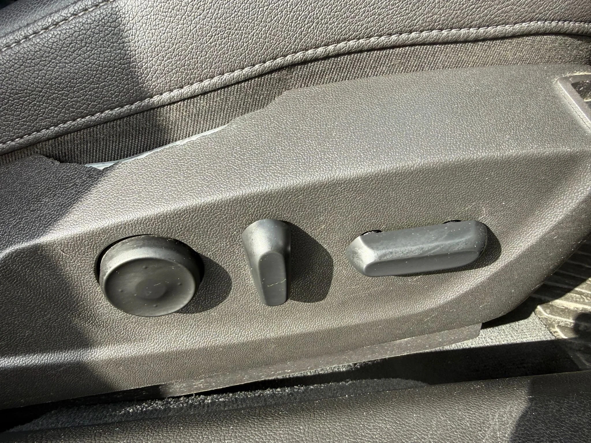 WhatsApp Image 2026-03-30 at 18.27.51 (3).jpeg