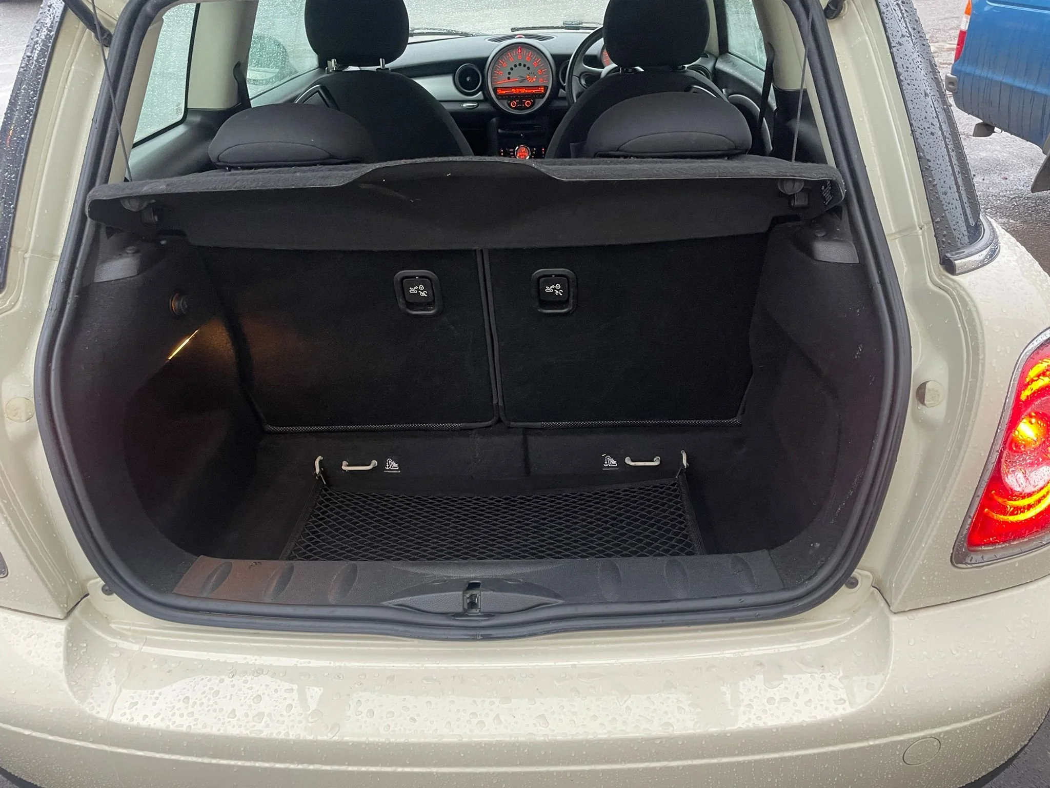 WhatsApp Image 2026-02-05 at 16.21.49 (2).jpeg