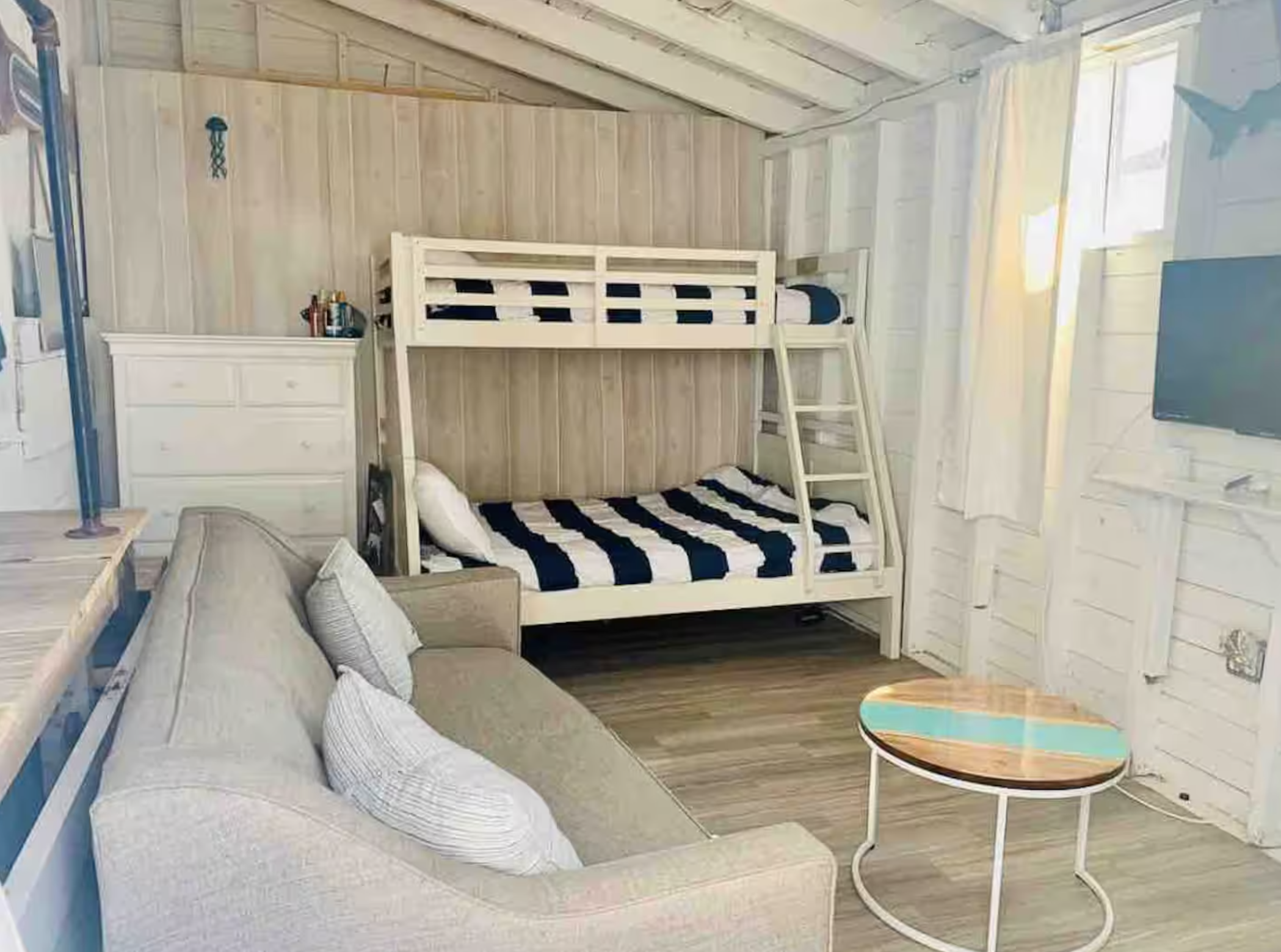 Bedroom_Bunkbeds.png