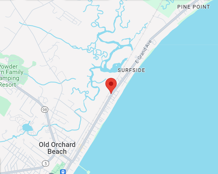 Map showing the coastal area of Old Orchard Beach, Maine, with nearby neighborhoods Surfside and Pine Point, including E Grand Ave and Route 98.