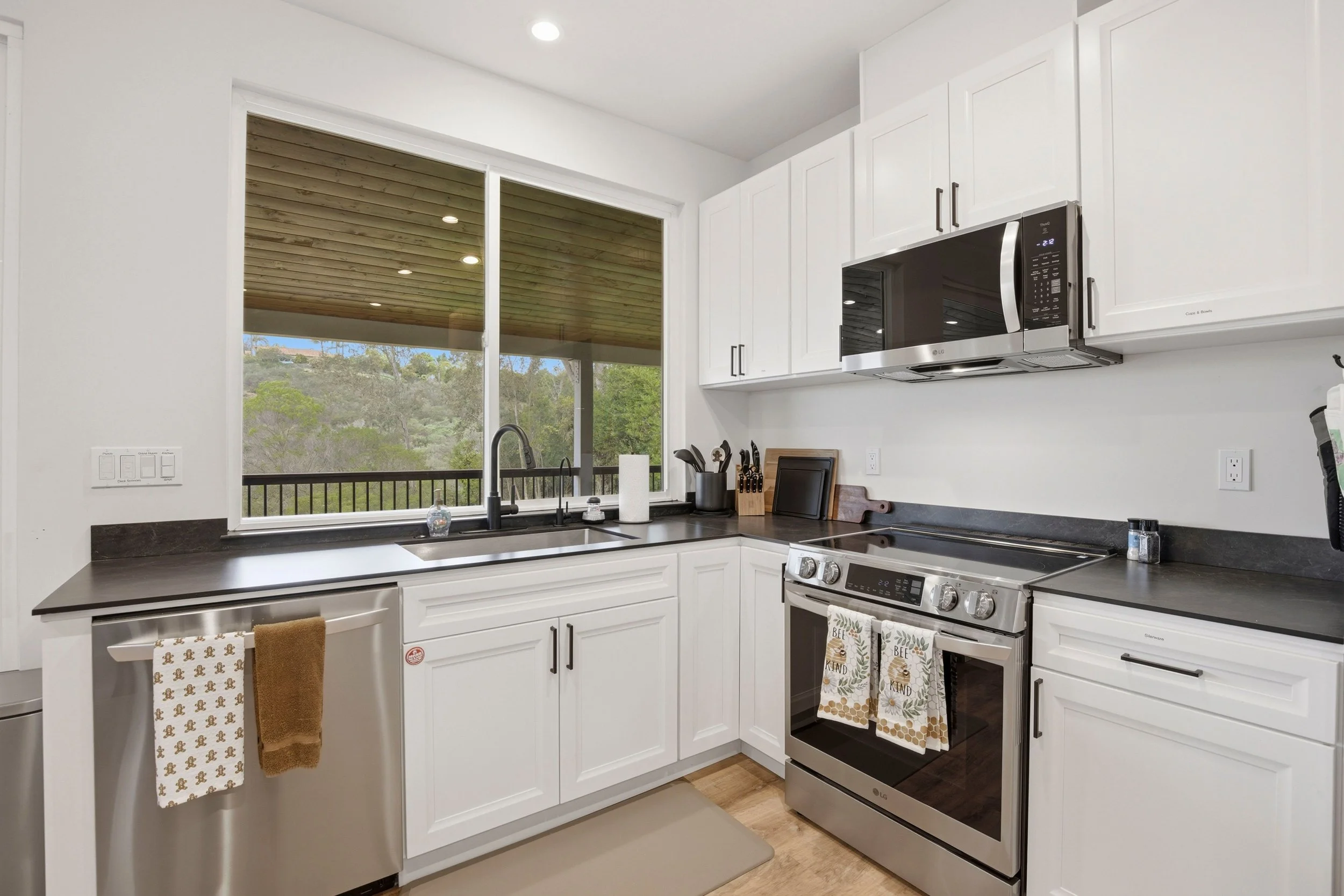 010_010_curb360_real_estate_photography_5.jpg