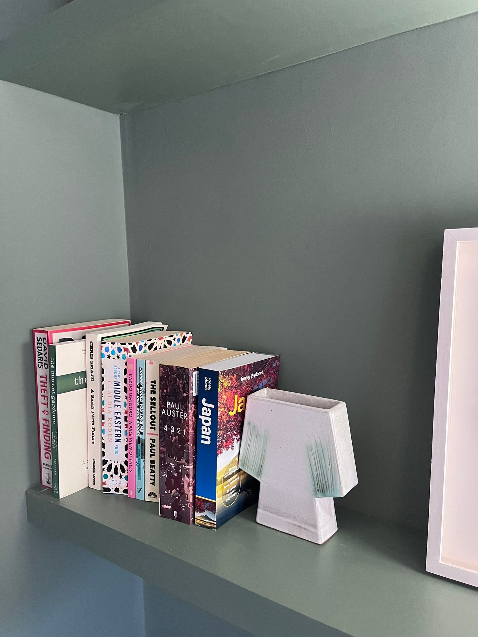 Alcove Shelves: Made to measure on site