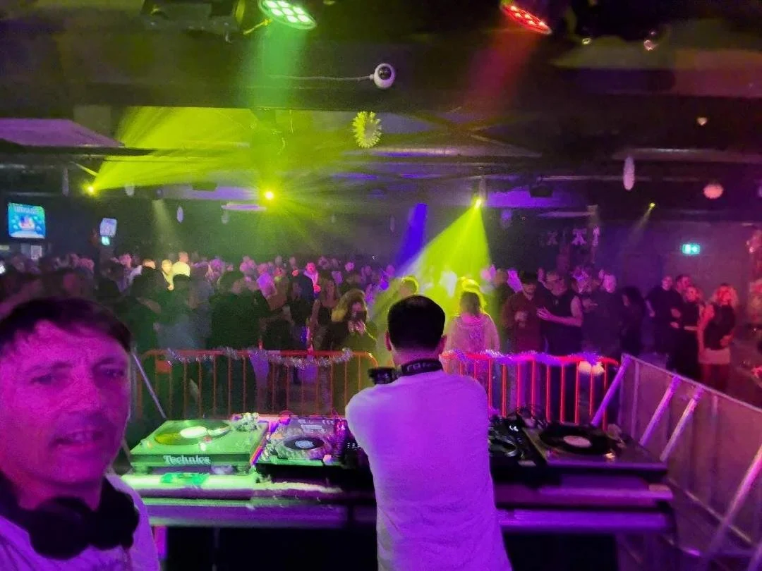 Dj Joe.jpg