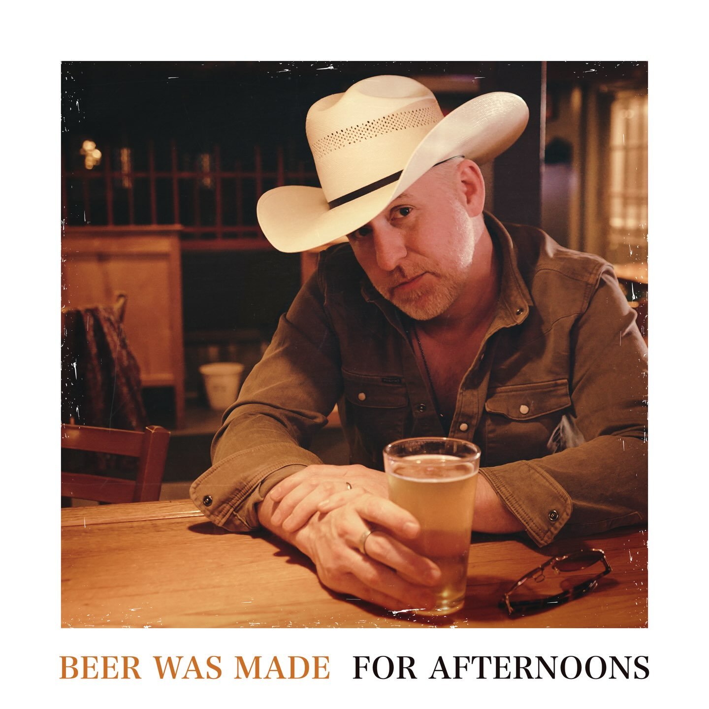 New song for ya&rsquo;ll! &ldquo;Beer Was Made For Afternoons&rdquo;  streaming now 🍻

Lyrics &amp; Composition: @charliepatemusic, @trevorthorntonmusic, 🙋&zwj;♂️
Drums: @jerryroe 
Bass: @lexprice 
Guitar: 🙋&zwj;♂️, @trevorthorntonmusic 
Horns &am