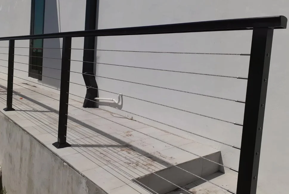 Cable railing