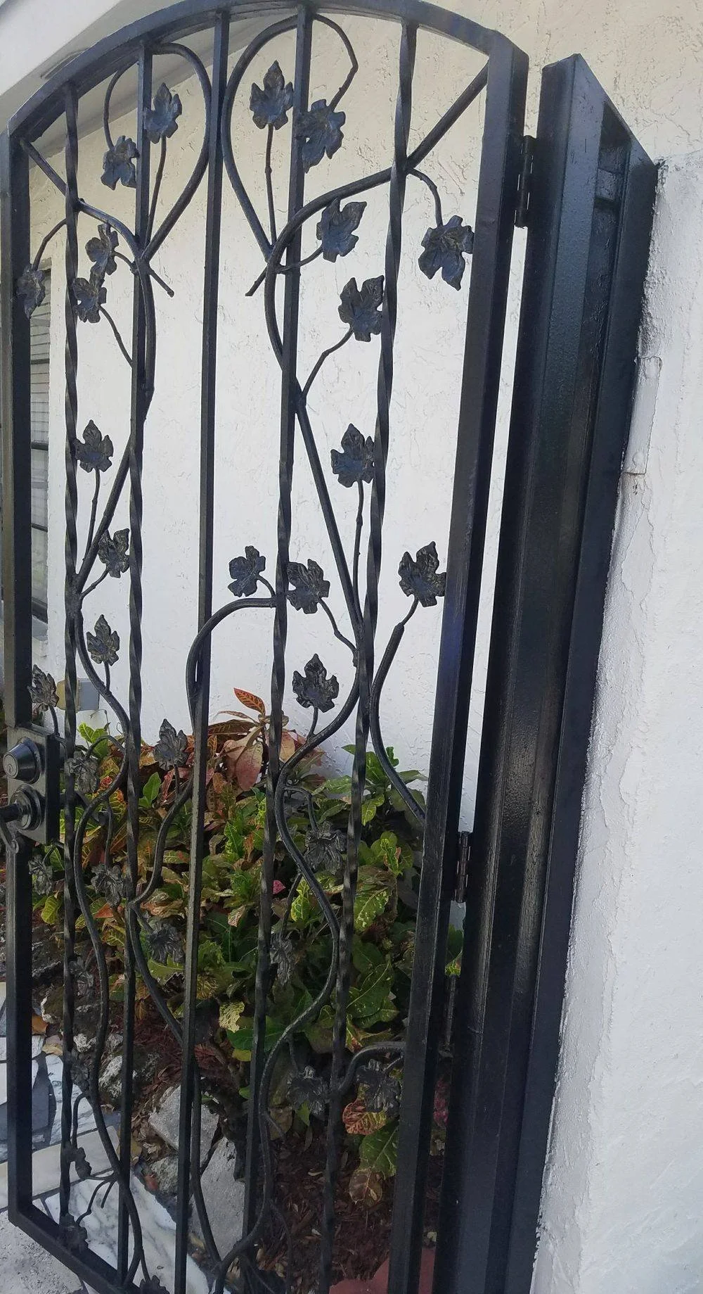 Custom design pedestrian gate