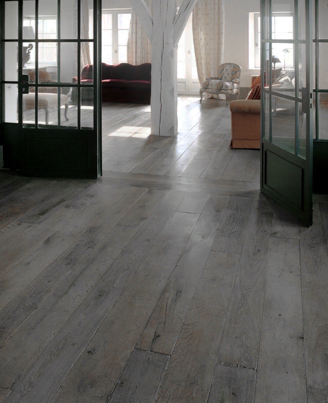 Château_Slate Roof_7.jpg