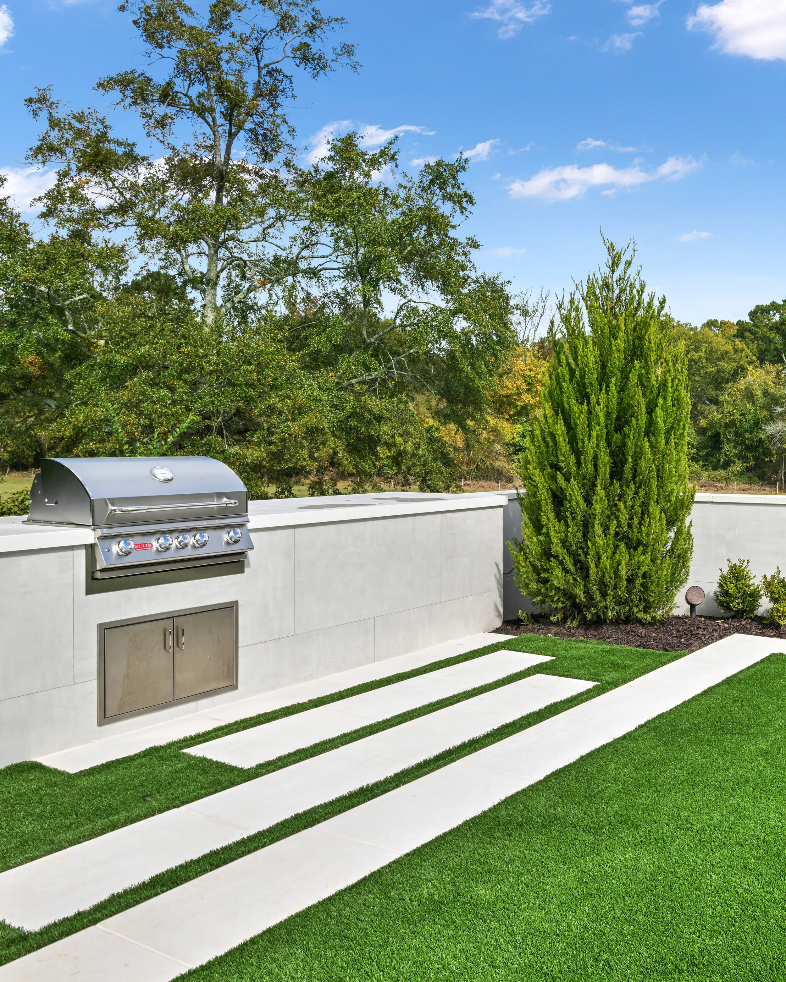 FireRock Oyster Concrete Pavers on a Pool Deck