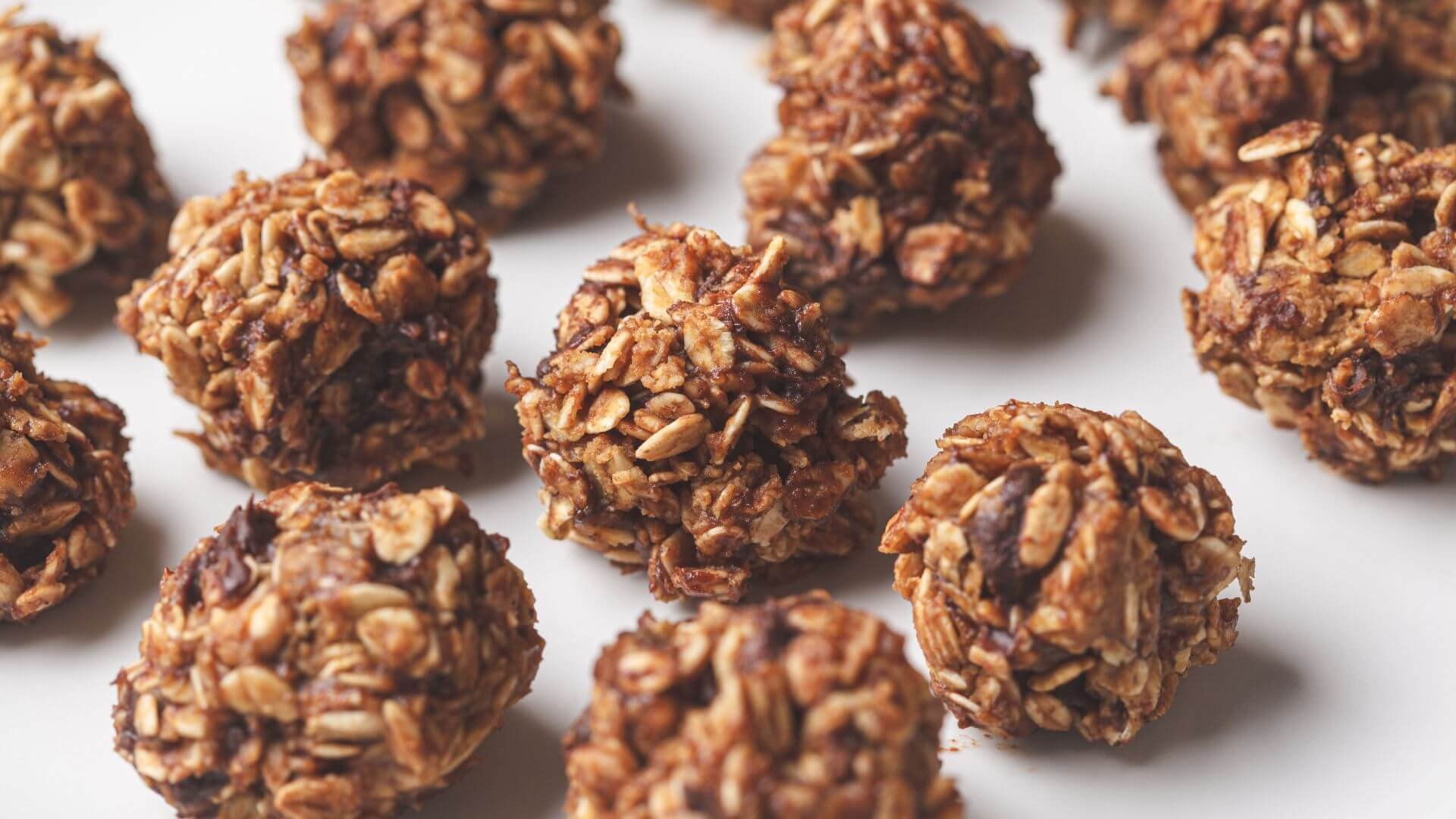 Banana Peanut Butter Energy Bites