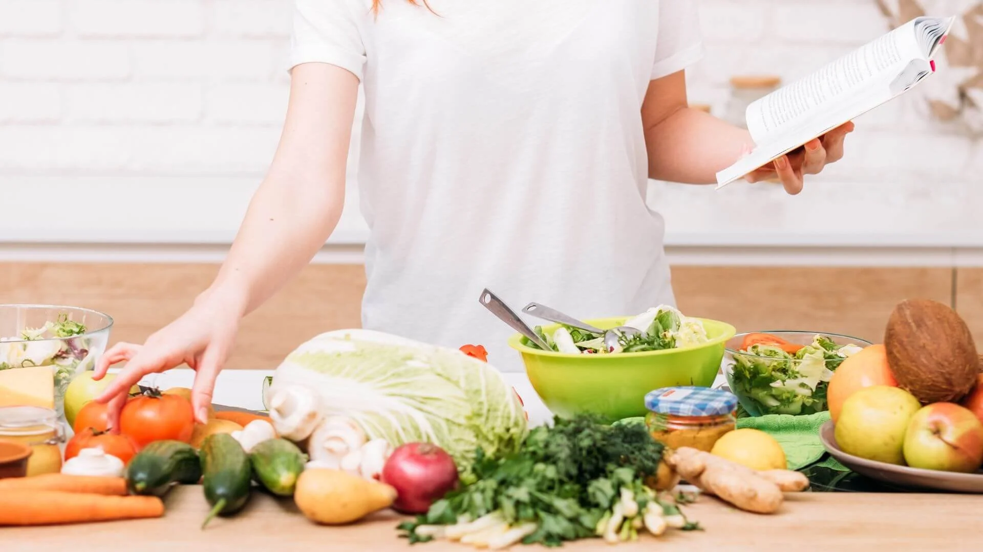 woman meal prepping