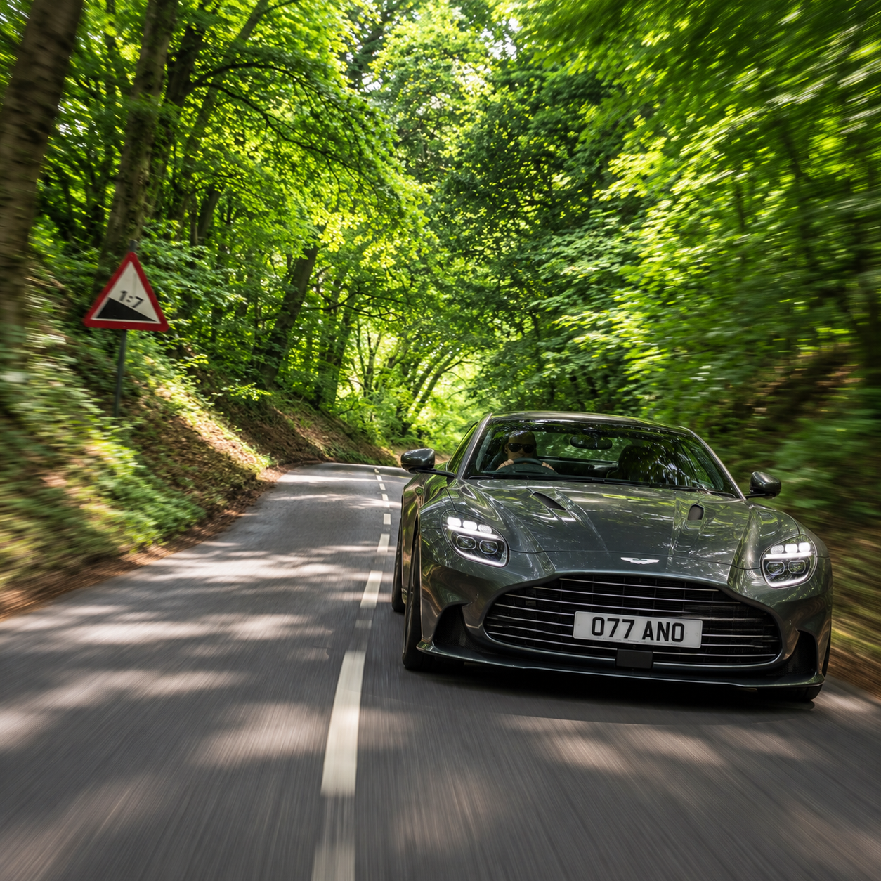 Caffeine & Machine the South - Aston Vanquish.png