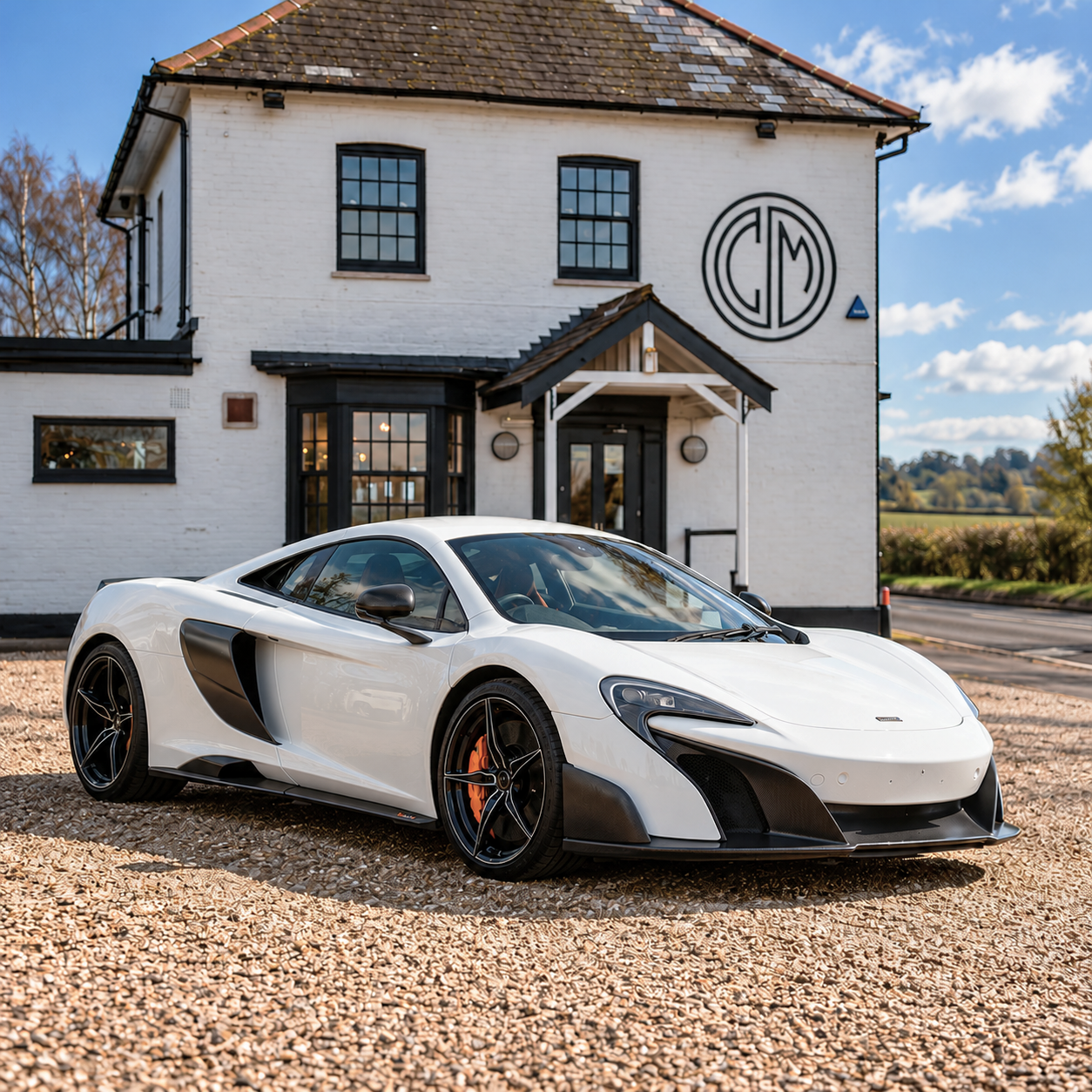 675LT C&M The Hut.png