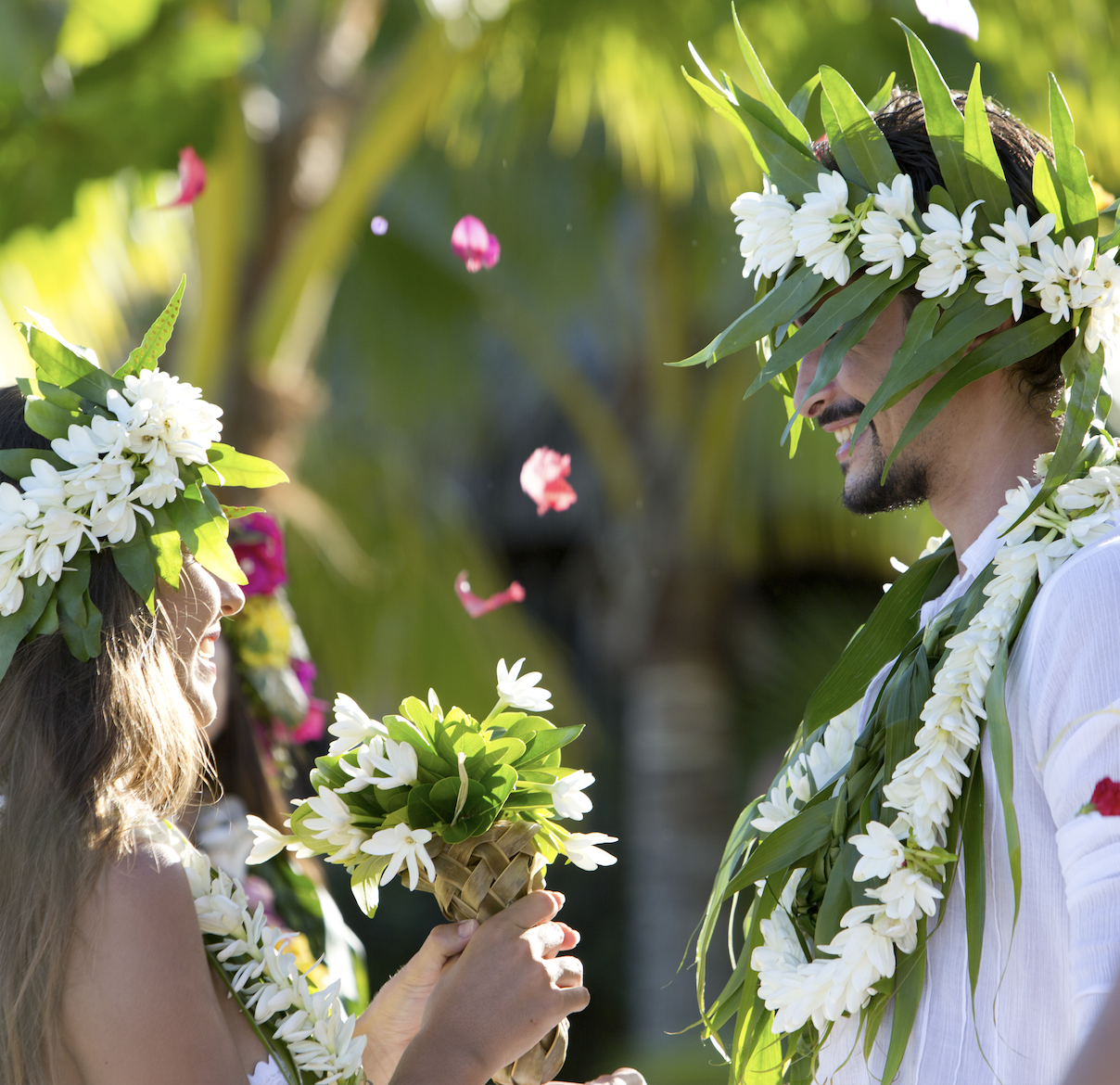 Weddings &amp; Honeymoons in Tahiti
