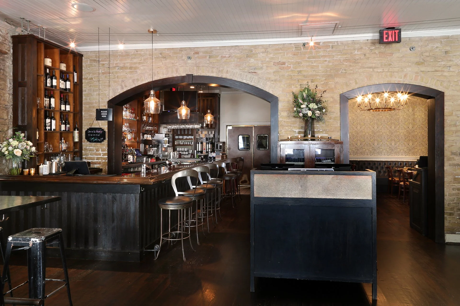 Moonshine_Downtown_Austin_Venue_Events_indoors_large_groups