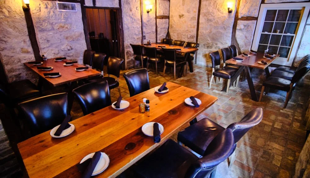 Sunday_House_Dining_Cottage.jpg