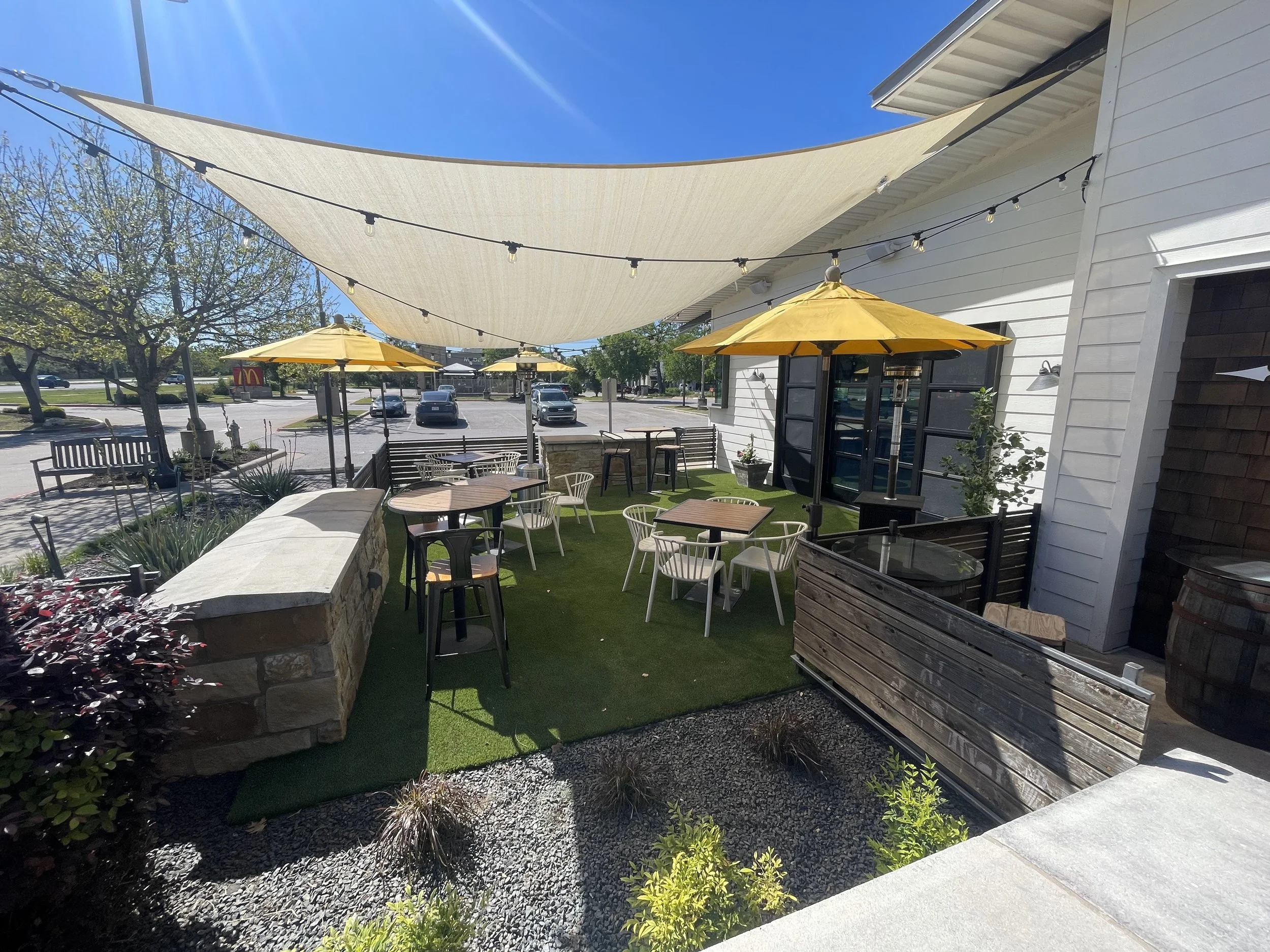 Moonshine_Restaurant_Cedar_Park_Large_Parties_Private_Outdoor