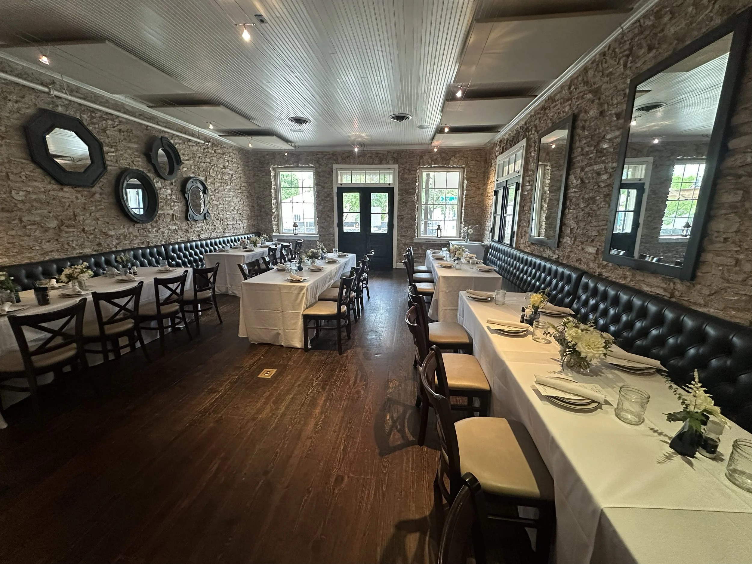 Moonshine_Austin_Events-FormalDiningRoom.jpg