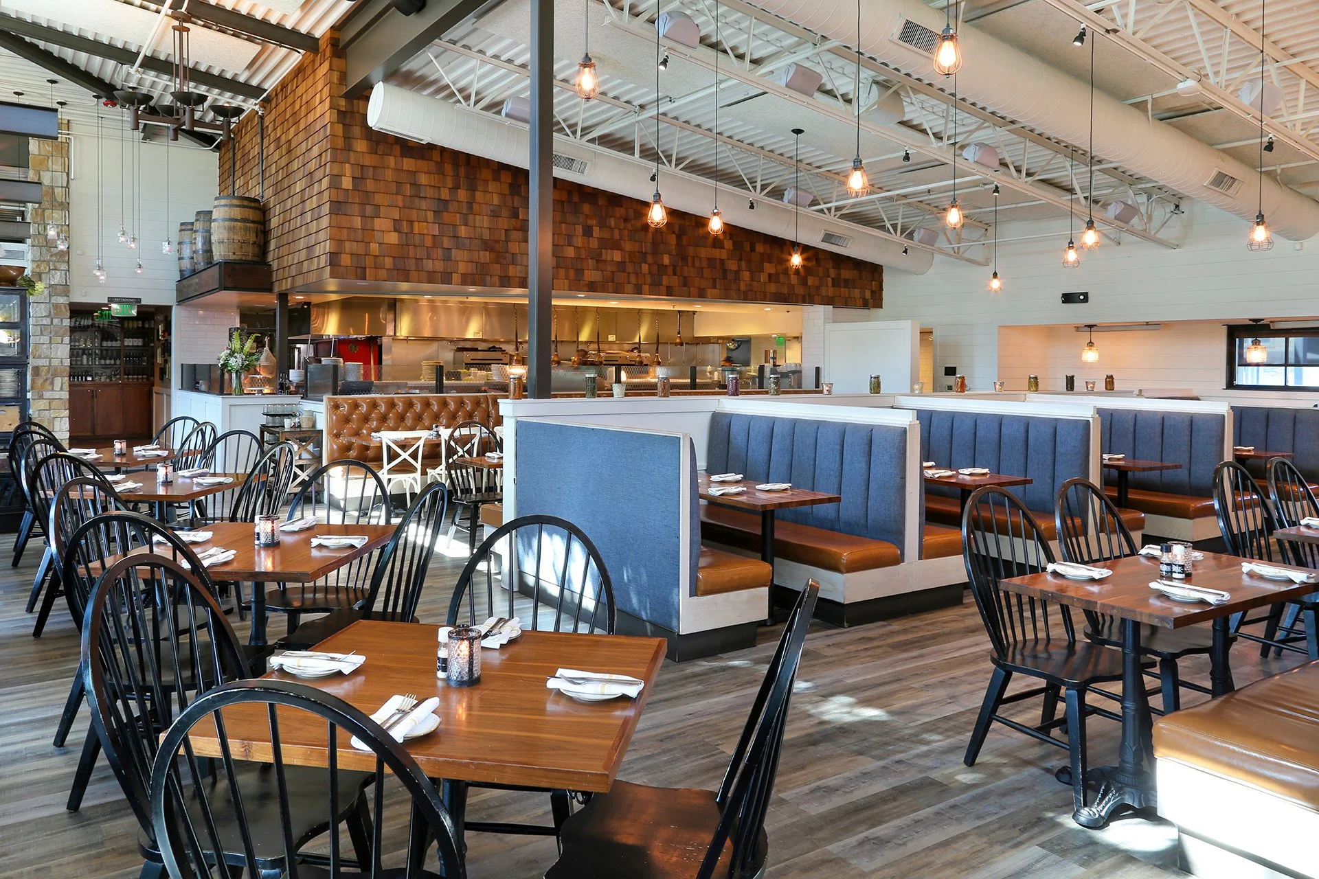Moonshine_Restaurant_Cedar_Park_Large_Parties_Private_Dining