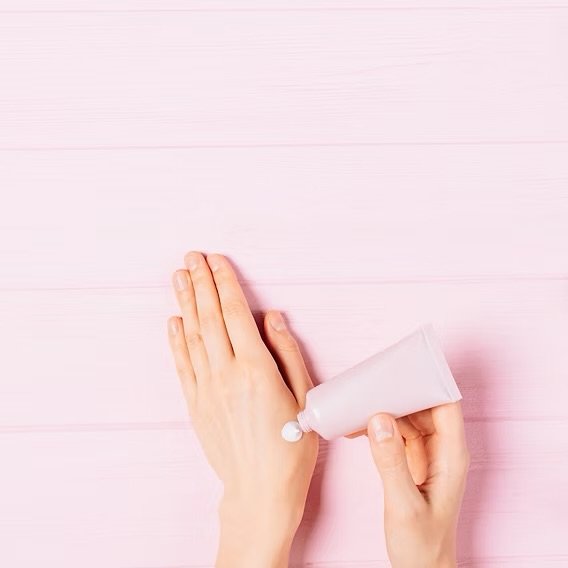 How to keep our hands youthful