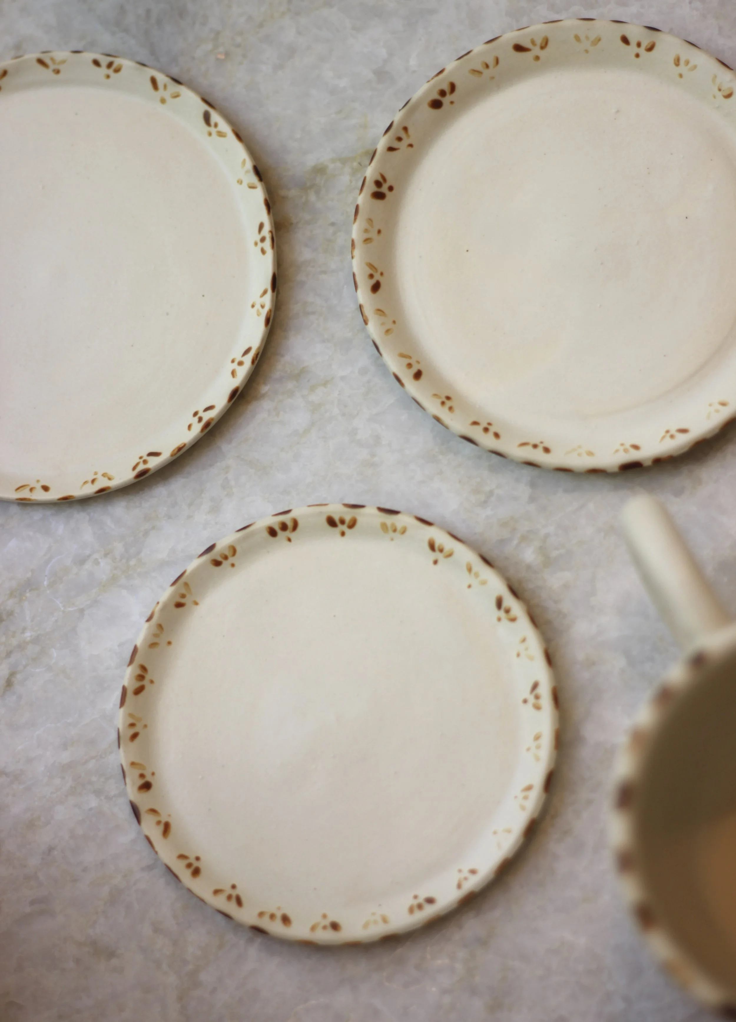 Look at the Flowers Saucer