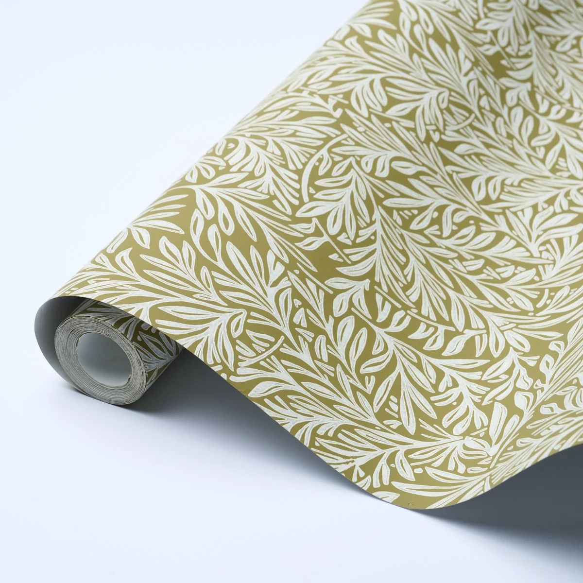 Schumacher Willow Leaf wallpaper in Moss, roll detail