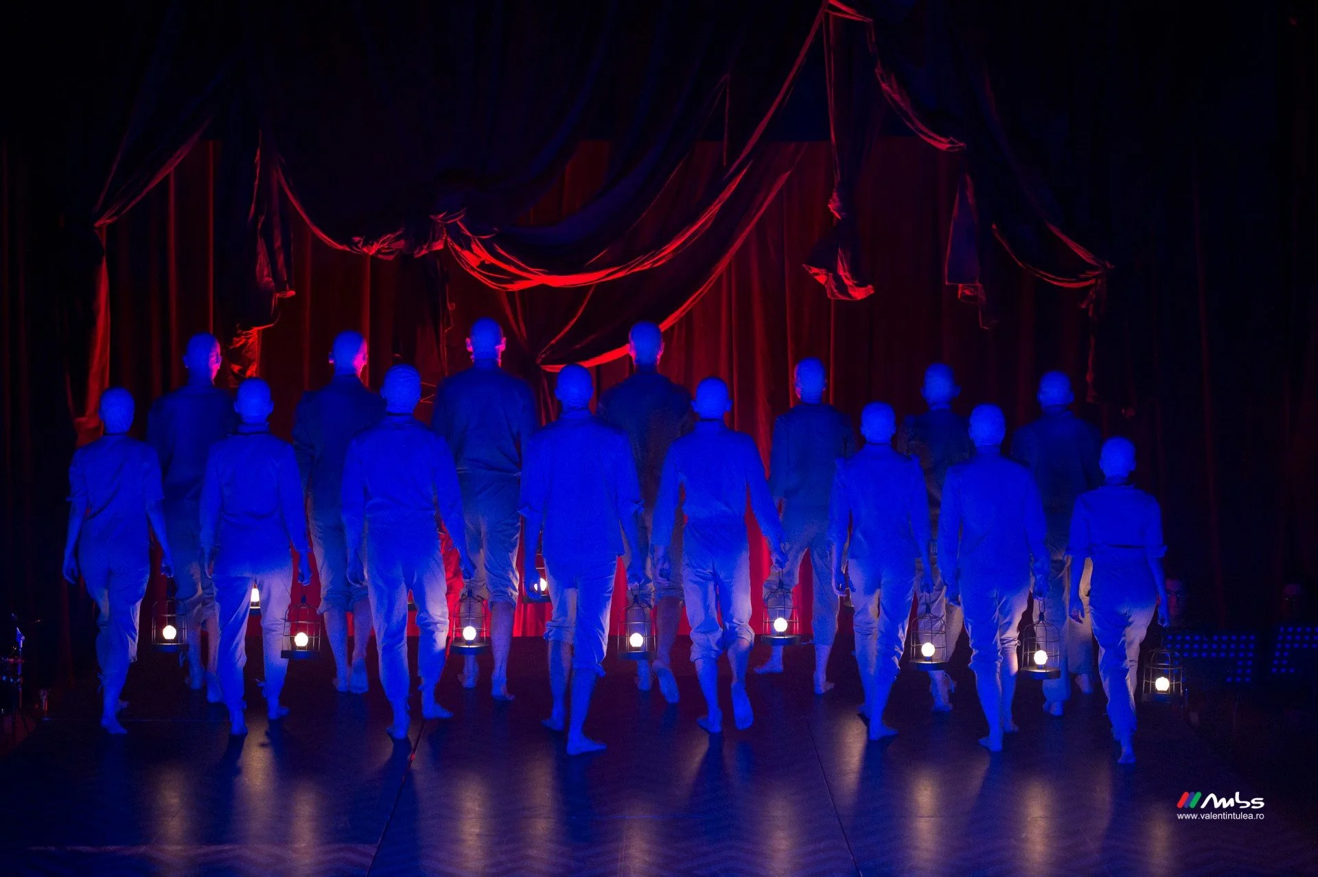 VIAȚA PLICTICOASĂ ȘI PREAPLINĂ A VISĂTORULUI FRANÇOIS_003.jpeg