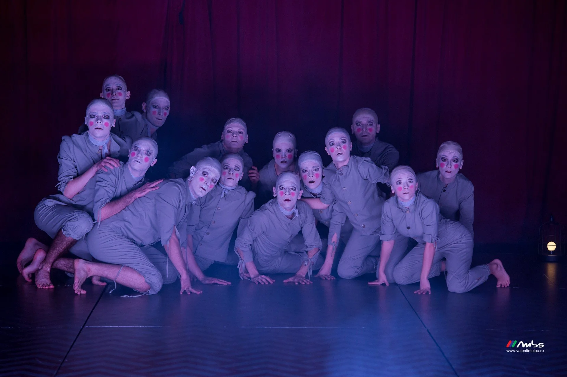 VIAȚA PLICTICOASĂ ȘI PREAPLINĂ A VISĂTORULUI FRANÇOIS_014.jpeg