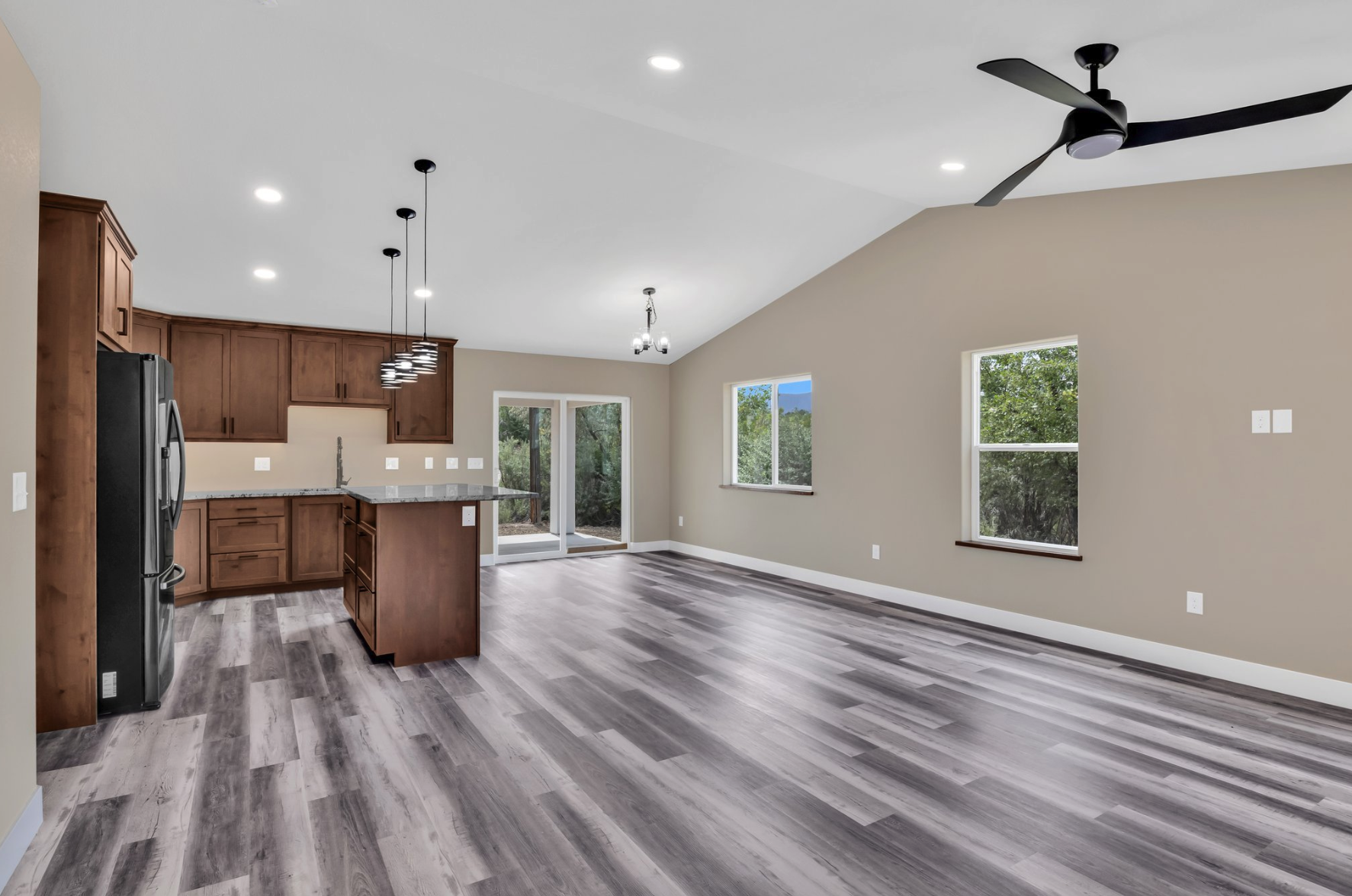 3006 Grandview_4.png