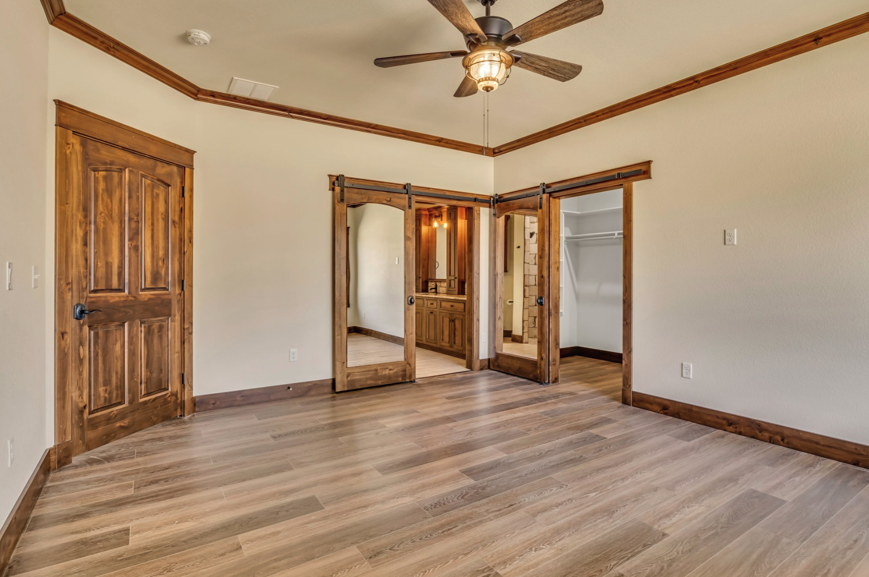 3020 Grandview_11.png