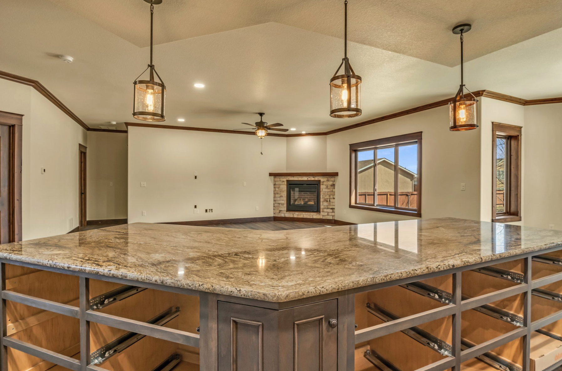 3020 Grandview_14.png