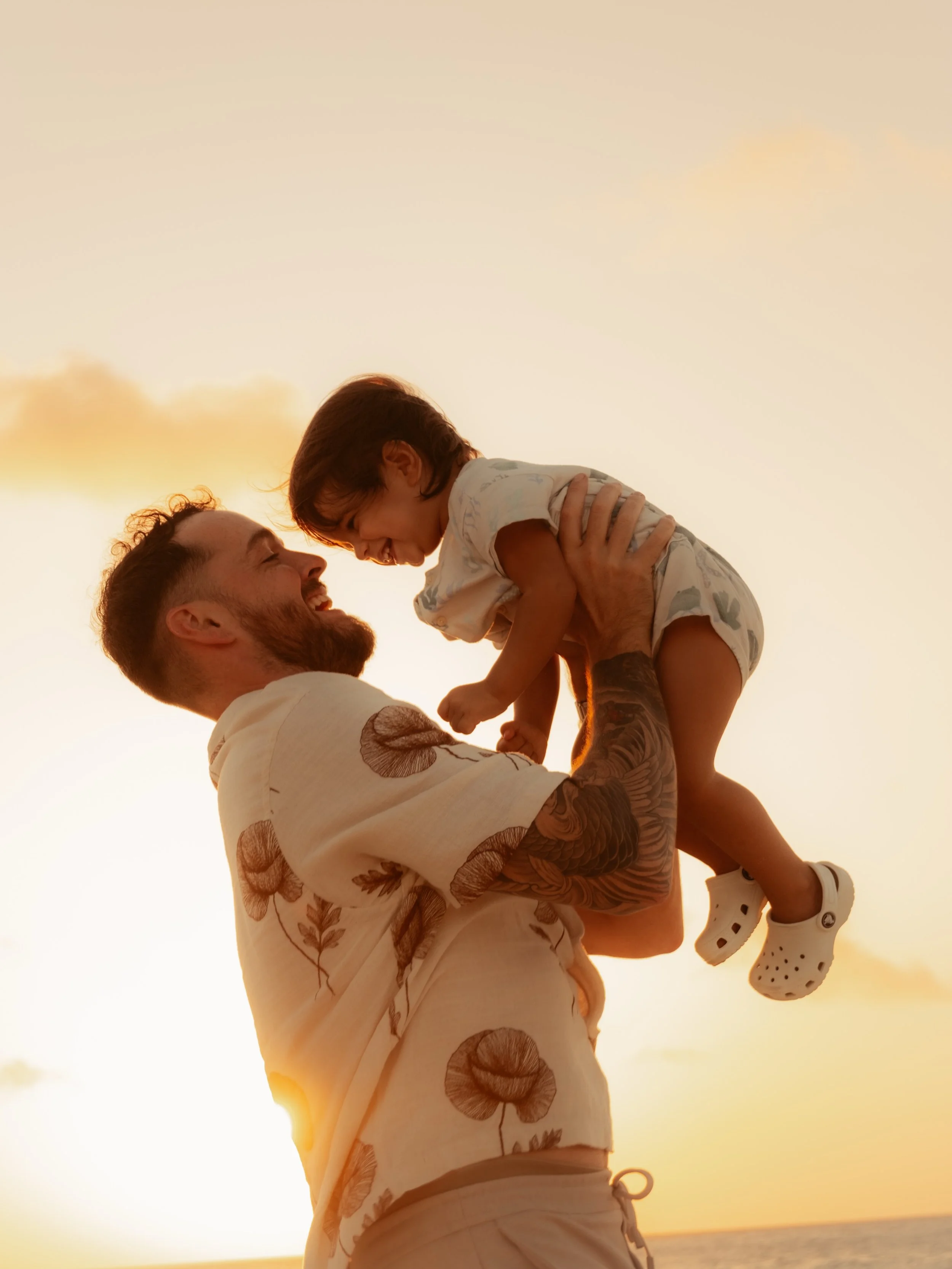 Dad and son 🌟🤍 #arubaphotographer #aruba #photographer #beachshoot