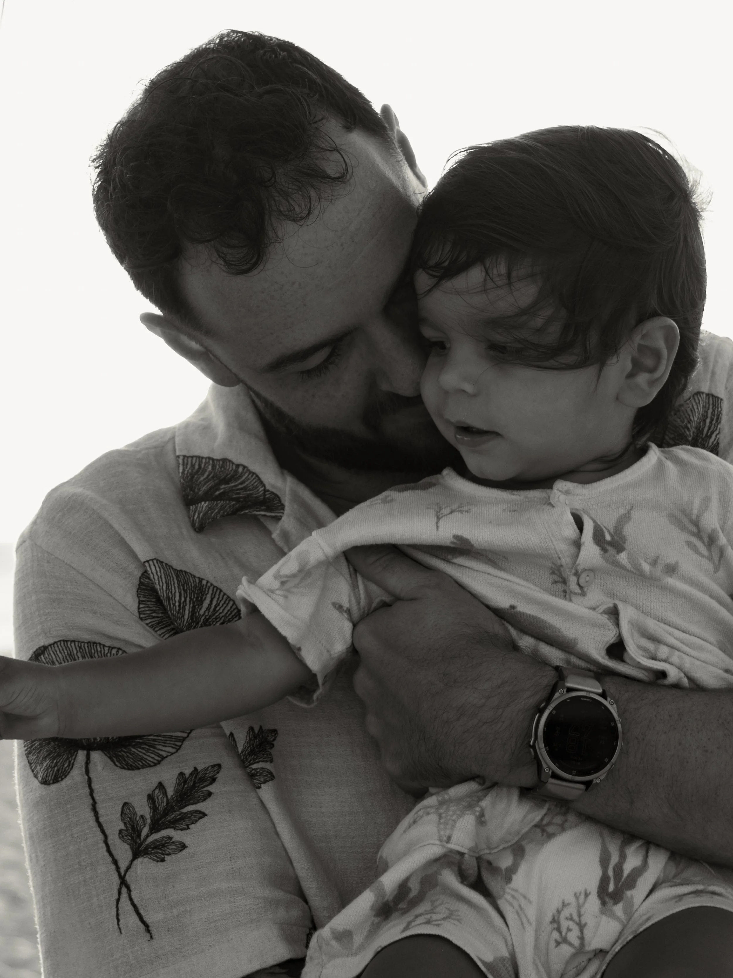 Dad and son 🌟🤍 #arubaphotographer #aruba #photographer #beachshoot