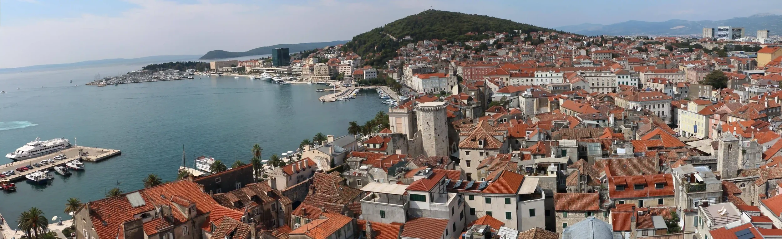 split-waterfront-panorama