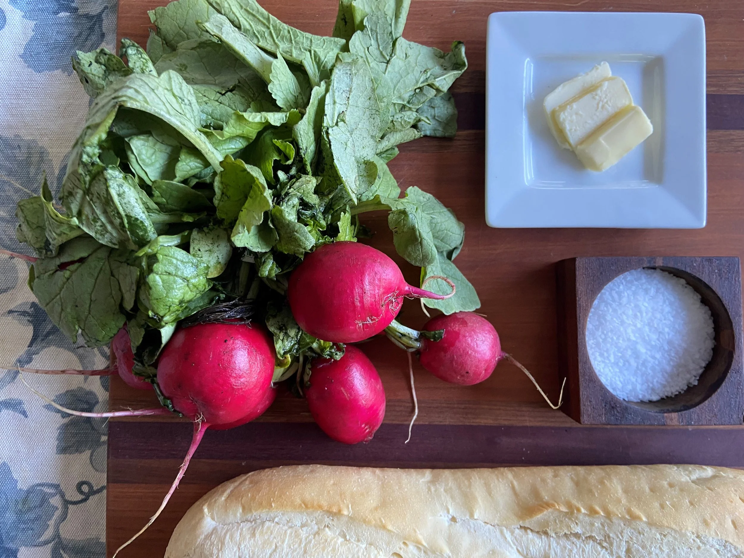 Radishes, salt, butter, french bread