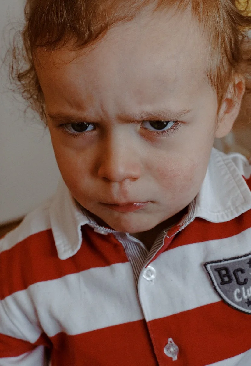 4-papa-moi-aussi-je-fais-les-gros-yeux.jpg