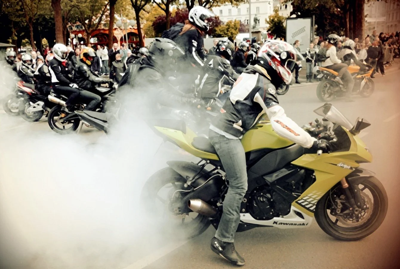 Une-moto-qui-faisait-du-surplace.jpg