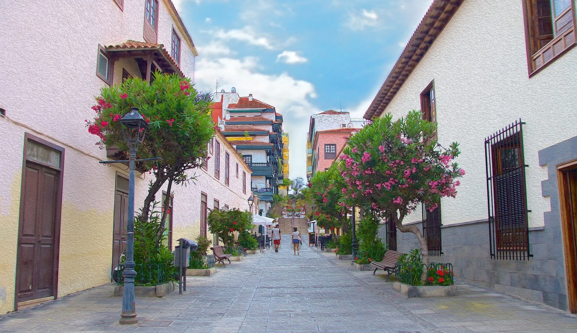 Une-rue-de-Puerto-de-la-Cruz.jpg