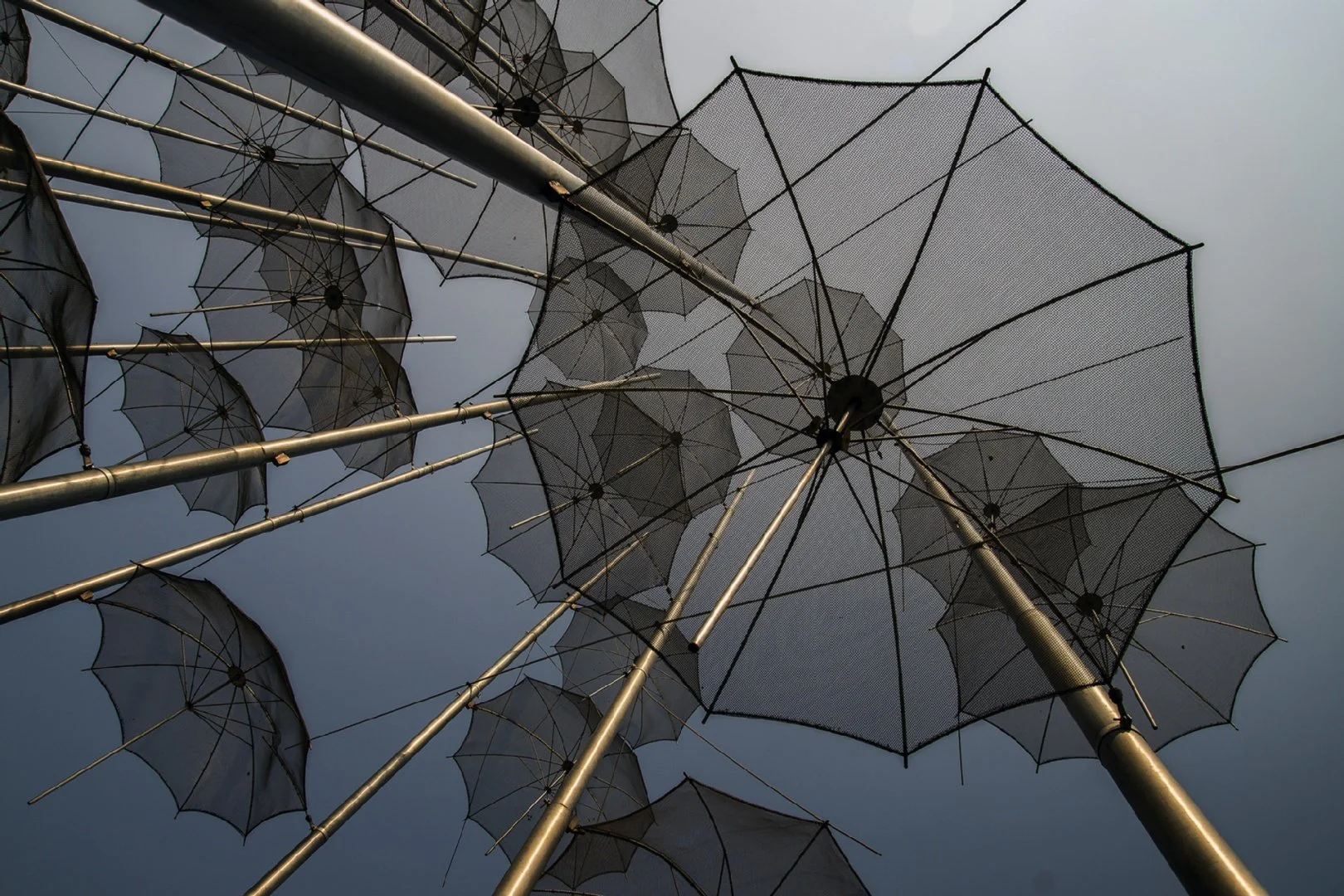 un-coin-de-paradis-contre-un-coin-de-parapluie.jpg