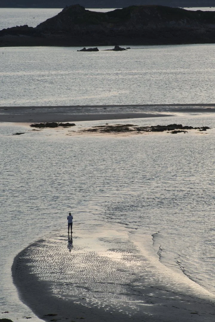 Sur-la-plage-abandonne.jpg