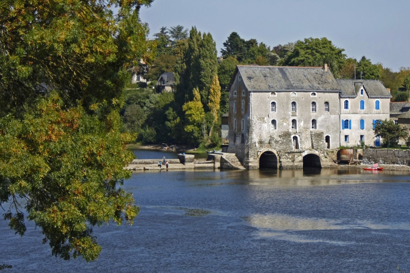 Ecluse-de-Grez-Neuville-2.jpg