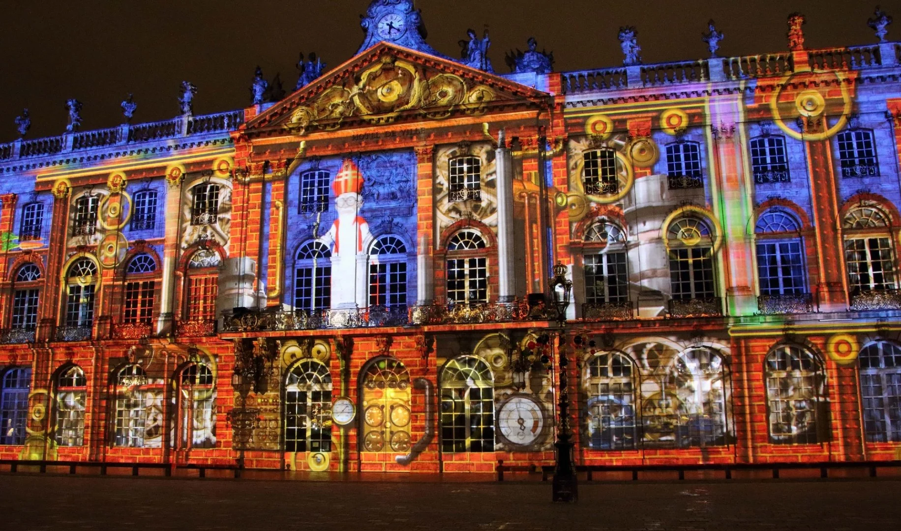 Spectacle-nocturne-de-NANCY.jpg