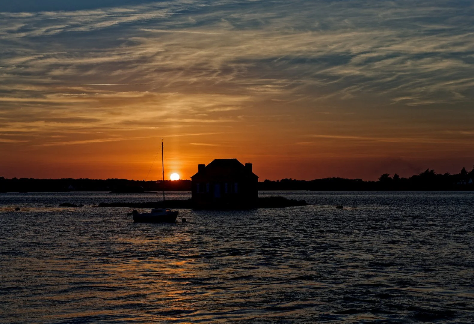 Coucher-de-soleil.jpg